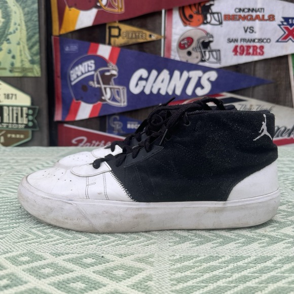 Size 13 - Jordan Series ES Casual Mid Black White Mens DA8026 061 - Picture 1 of 9